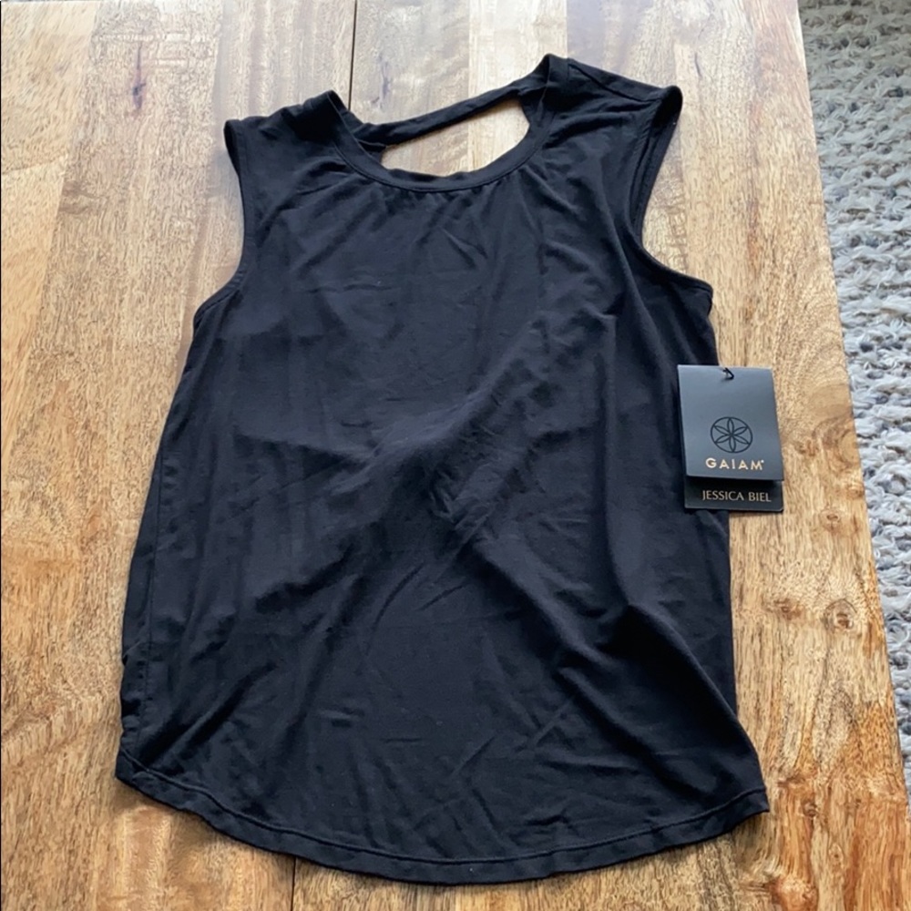 Open Back Knot Tank
